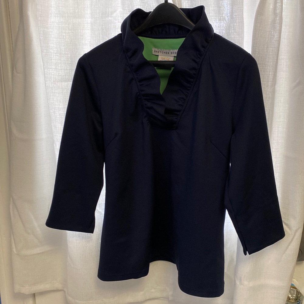 💥 Ruffle collar 3/4 sleeve stretchy top. Chic!